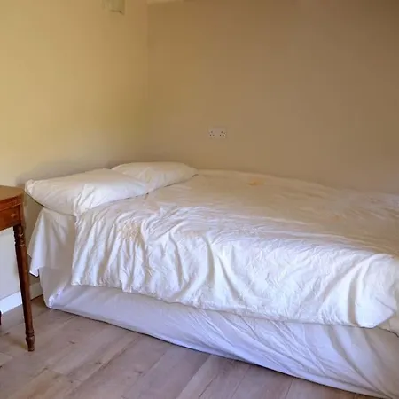 Nyaraló Secluded Nestled In The Beara Peninsula