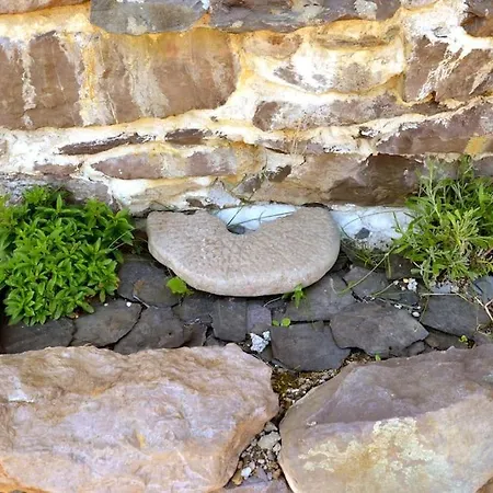 Nyaraló Secluded Nestled In The Beara Peninsula