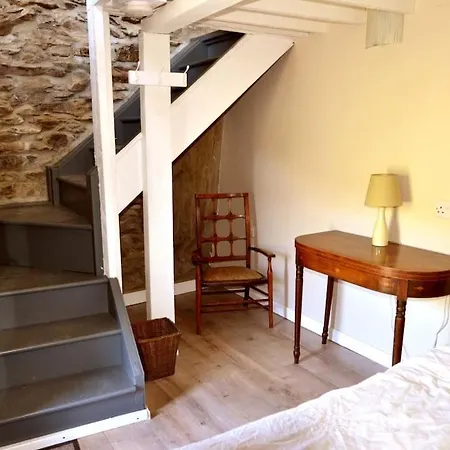 Secluded Nestled In The Beara Peninsula Nyaraló *