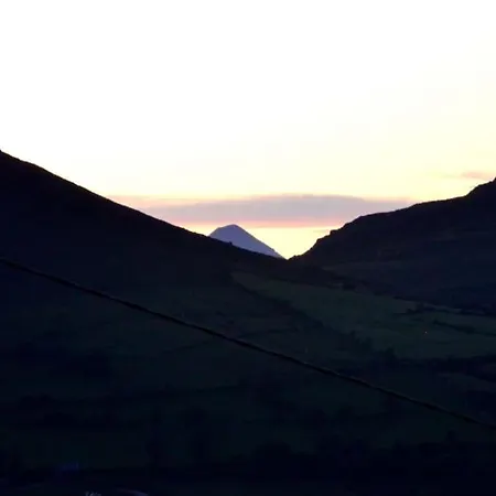 Feriehus Secluded Nestled In The Beara Peninsula *