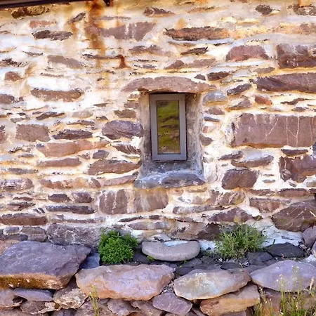 Secluded Nestled In The Beara Peninsula * Килларни